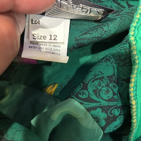 Lisa Michaels Green and Yellow floral Dress - Picture 7 of 7